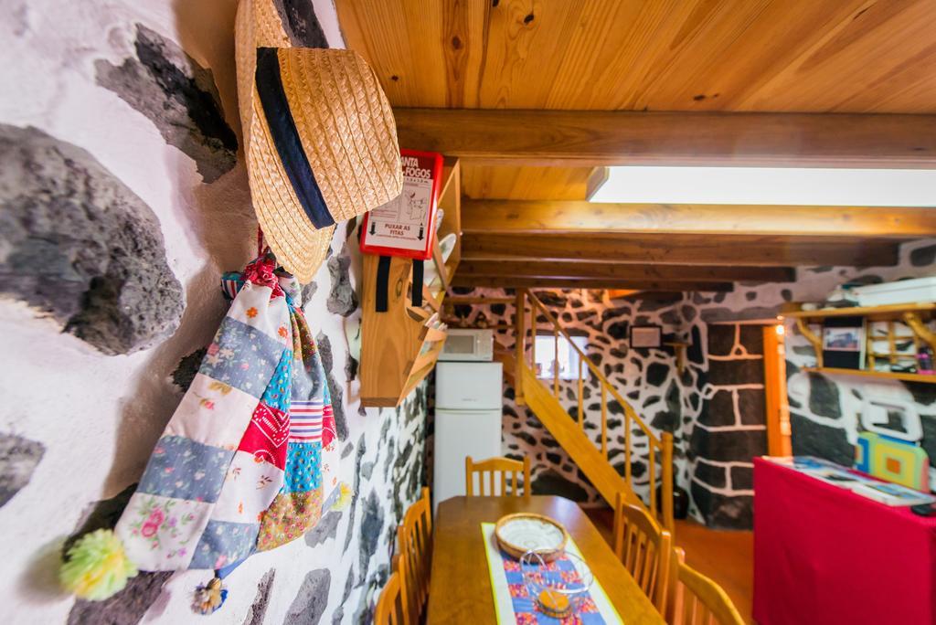 Adega Velha Villa Calheta de Nesquim Exteriör bild